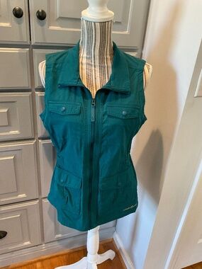 Eddie Bauer Green Sleeveless Travex Travel Vest Size PM